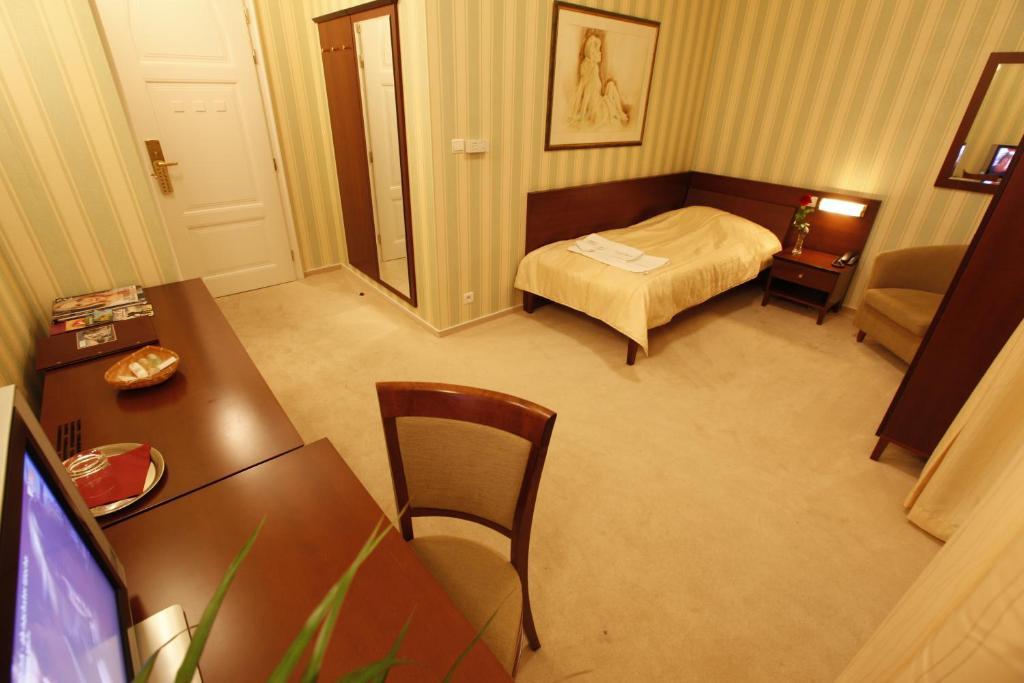 Hotel Sandor Pavillon Piest'any Kamer foto