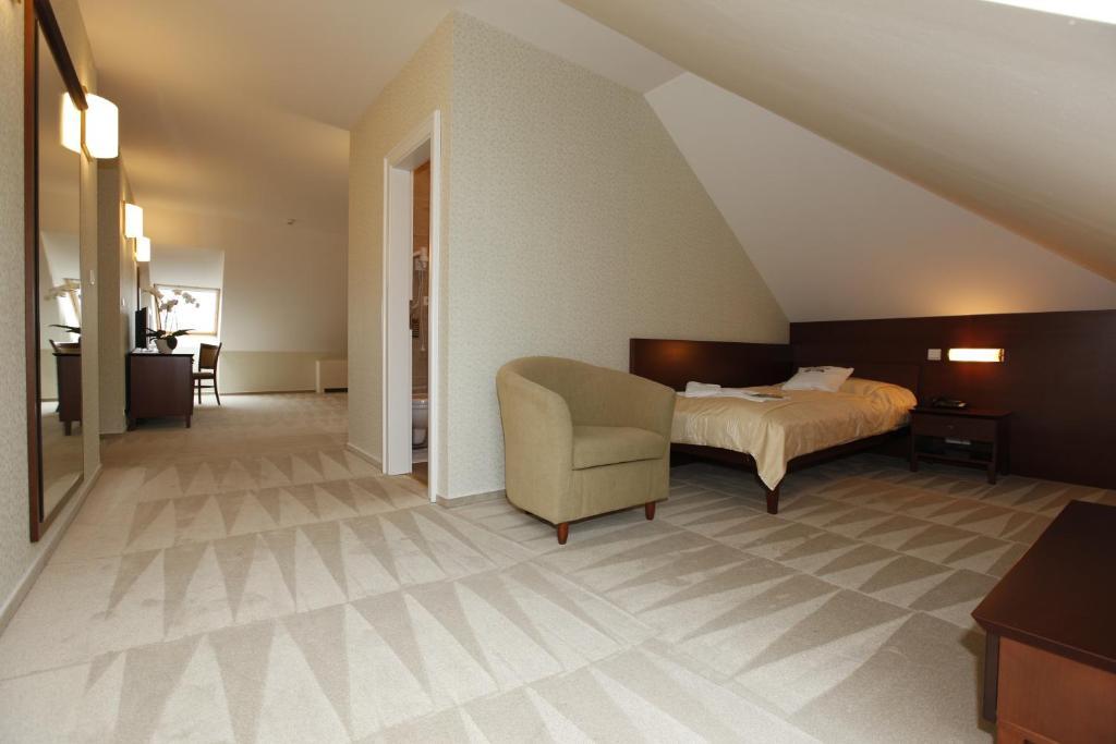 Hotel Sandor Pavillon Piest'any Kamer foto