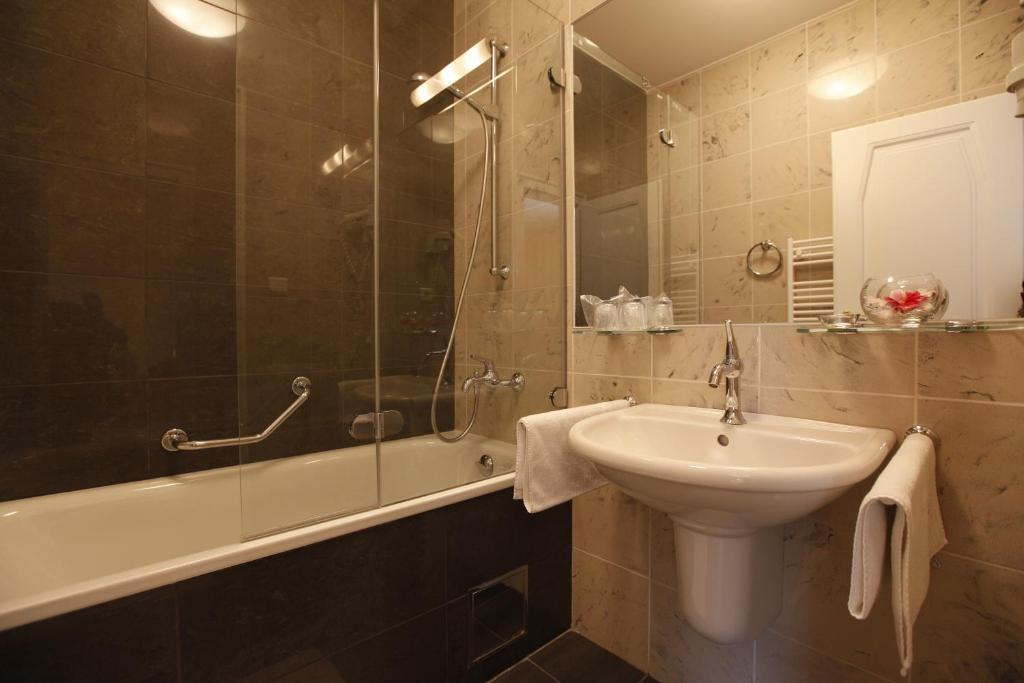Hotel Sandor Pavillon Piest'any Kamer foto